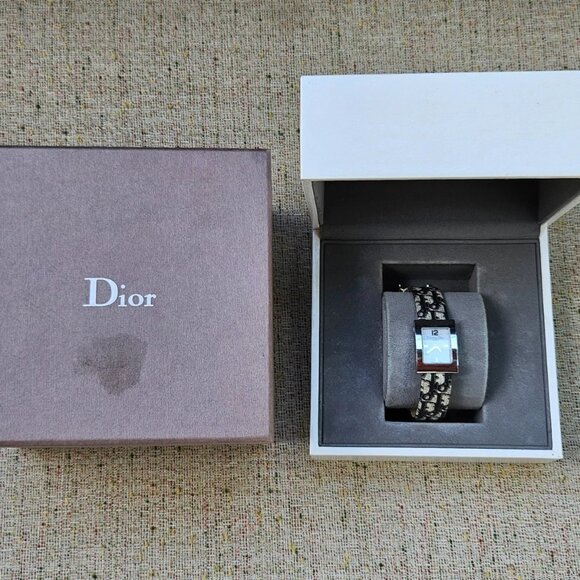 Christian Dior Paris Ladies Wristwatch Swiss Made Silver Tone Case In a Box Auth - Picture 1 of 13